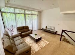Holland Link (D10), Terrace #588726151